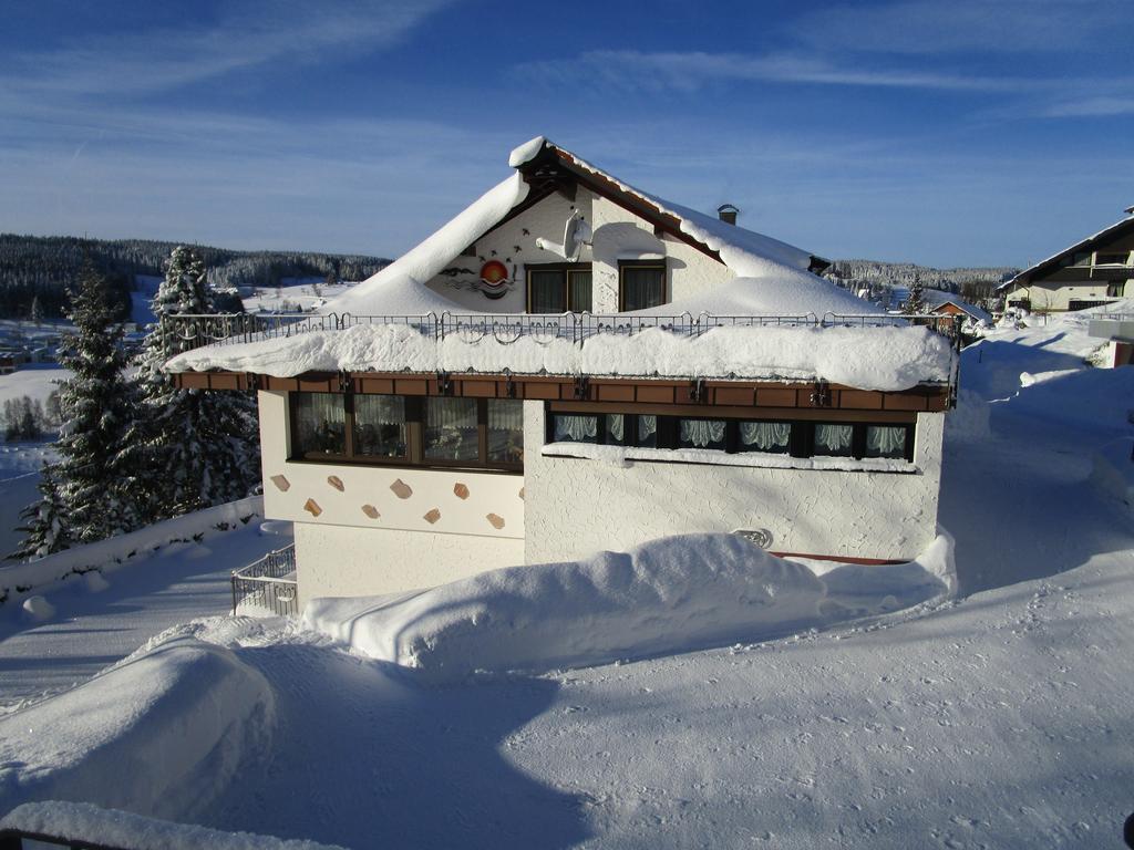 Grubstuben Hotel Schonach im Schwarzwald Exterior foto